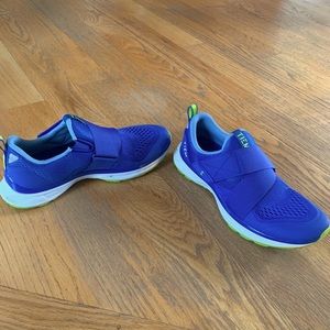 Brand new cobalt blue size 7